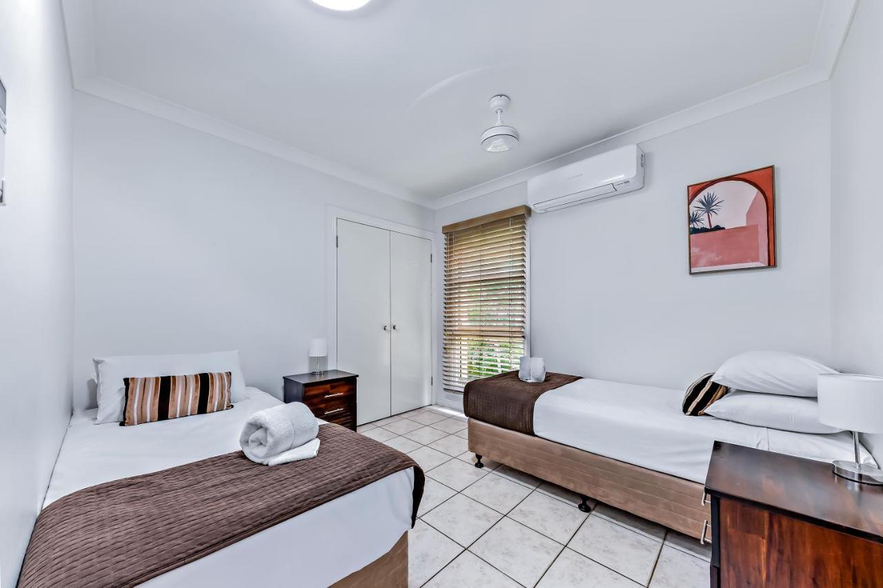 Ferienwohnung Magnificence At Airlie Airlie Beach Exterior foto