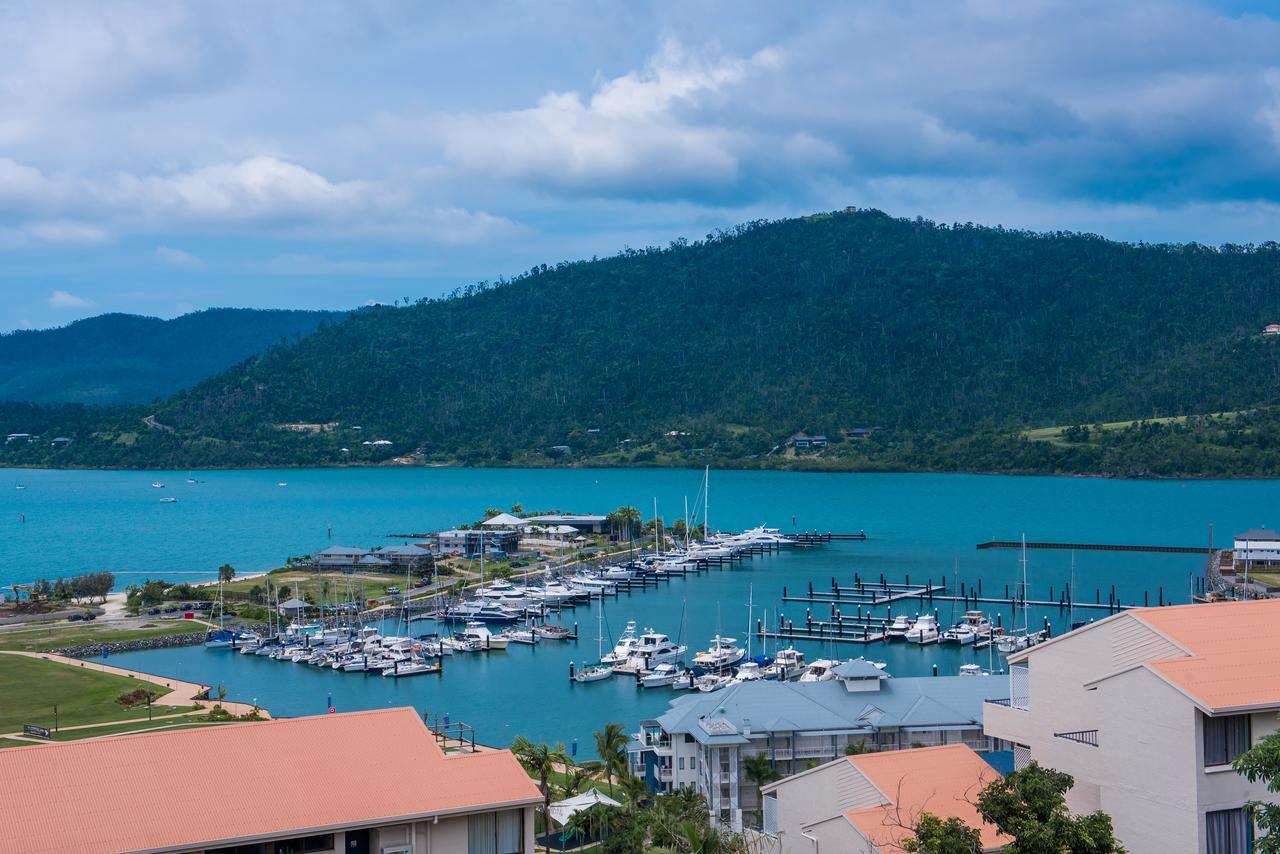 Ferienwohnung Magnificence At Airlie Airlie Beach Exterior foto